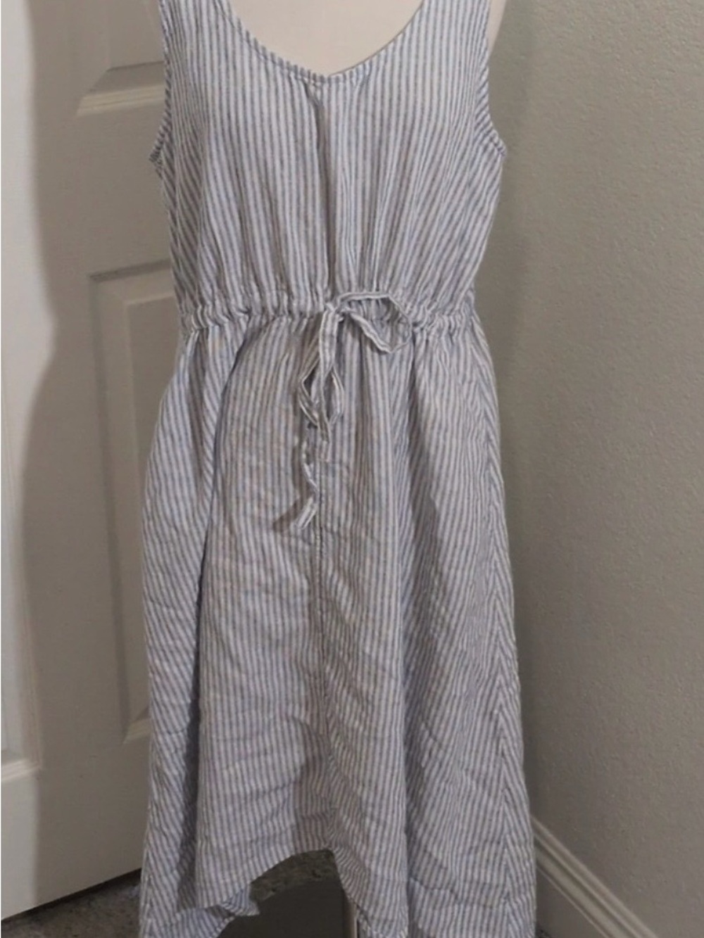 Nordstrom Rack Striped Sleeveless Midi Dress in Blue & White